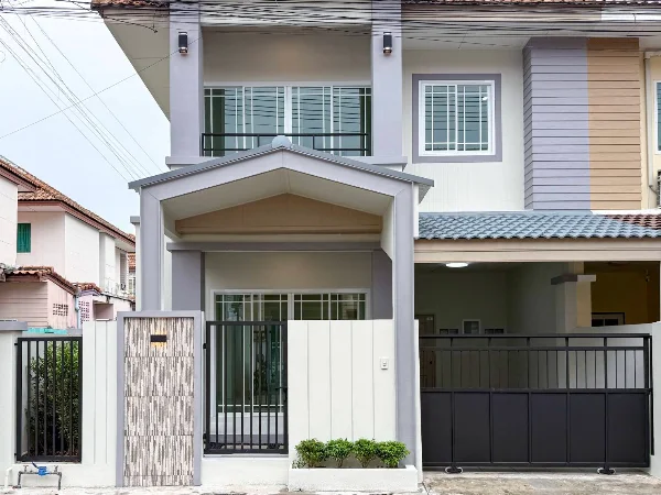 Townhouse · Wichit