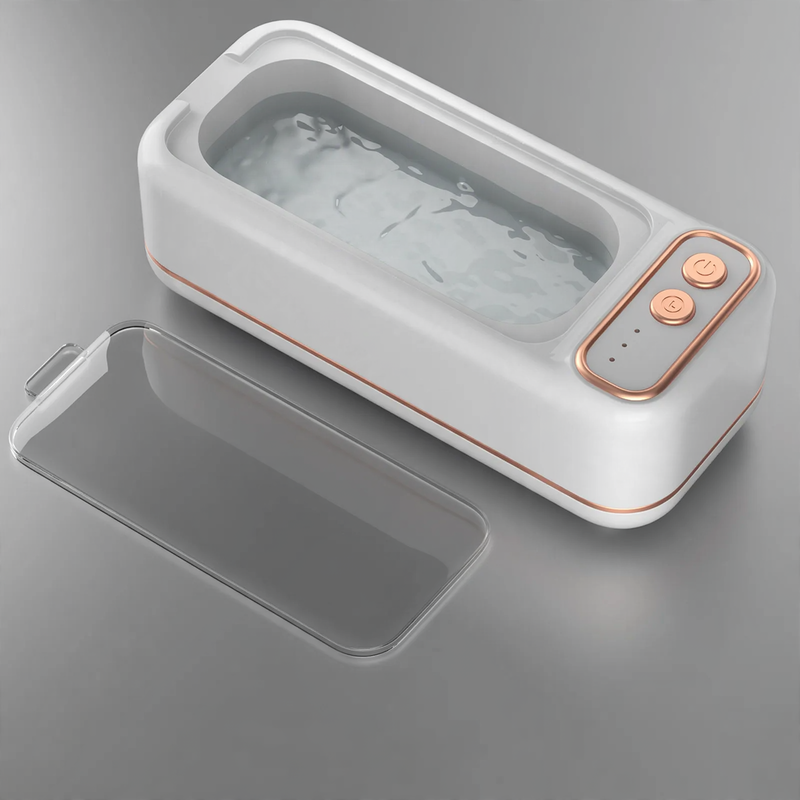 Multifunctional ultrasonic cleaning device