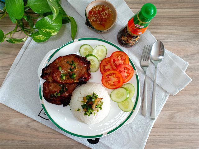 Cơm Tấm Sườn Nướng