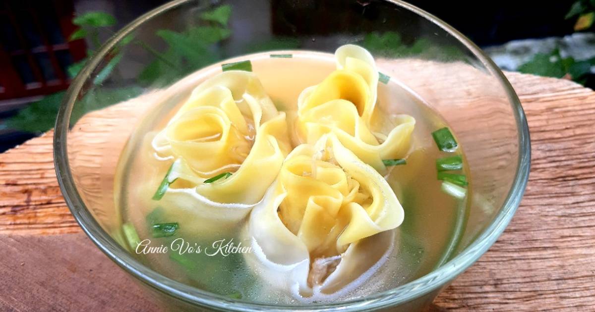 Hoành thánh hoa hồng