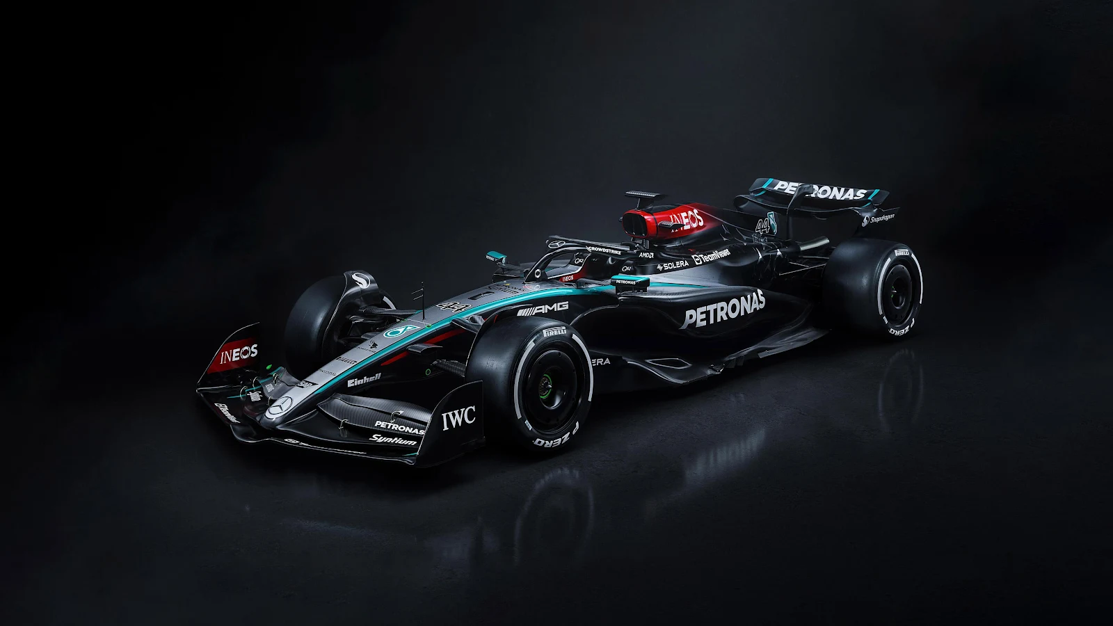 Mercedes-AMG Petronas F1 Car - Commercial Photography 4K Wallpaper (3840x2160)