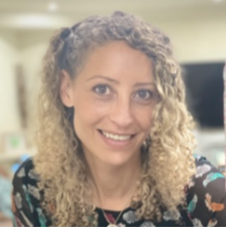 Fraiza, Speech and Language Therapist