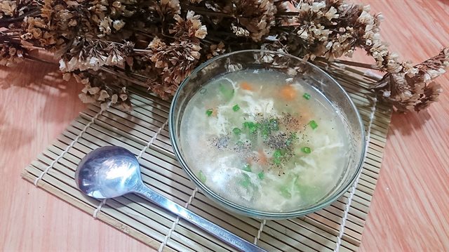 Súp Gà Xé Rau Củ