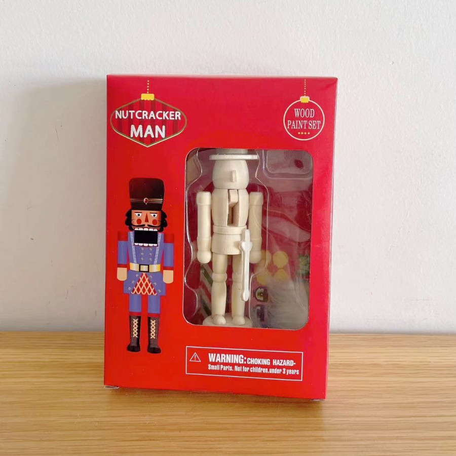 Klassischer Nussknacker aus Holz, 13 cm