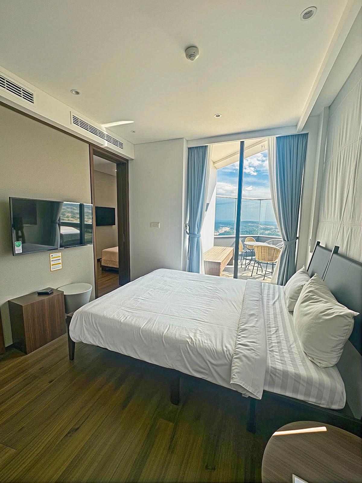 NGUYỄN THỊ THANH NHI -M2312A