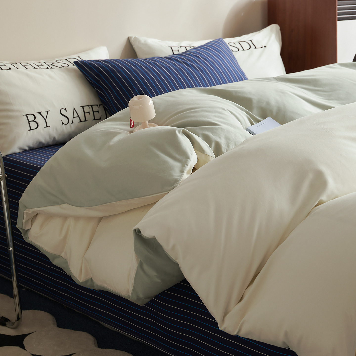 Bedding set made of brushed cotton, plain