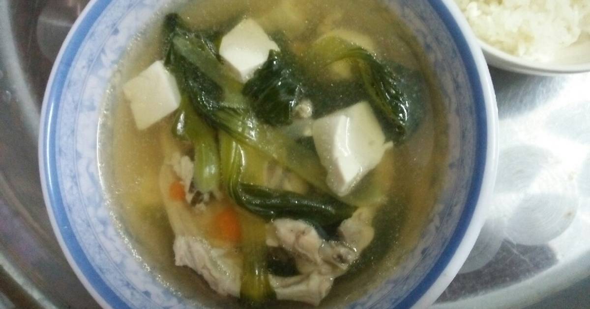 Canh tàu hủ non với ức gà