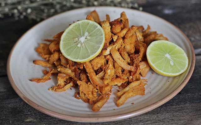 Thịt Gà Giả Bò Khô