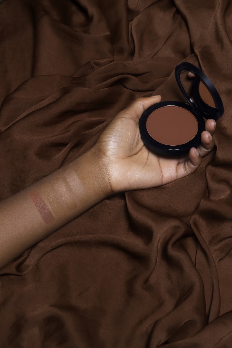 Corselette Bronzer packaging