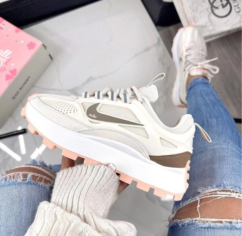 Nike Bailleli variante 2