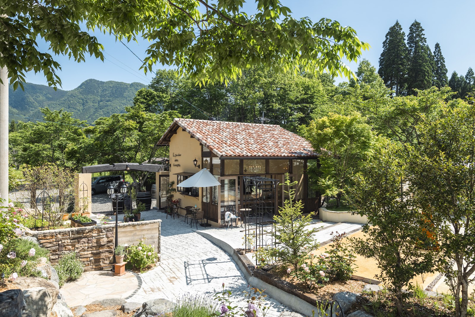 高千穂 ご宿泊｜高千穂観光の前後に泊まる宿を選ぶ基準｜春・食材背景の楽しみ方・夫婦・カップル旅行・旅程に関連するCORASITAの外観・景色の写真 3
