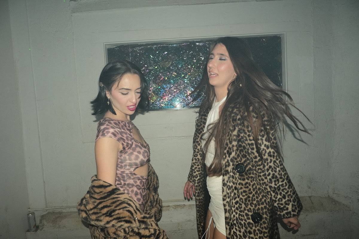 @tlau.photos_thelostandunfounds_2026-03-29_austin_last_night_032