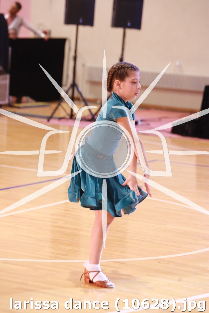 larissa dance (10628).jpg
