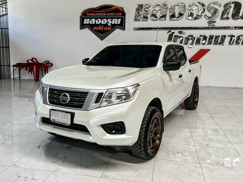 NISSAN NAVARA