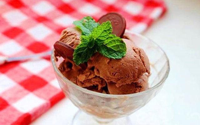 Kem Chocolate Béo Thơm