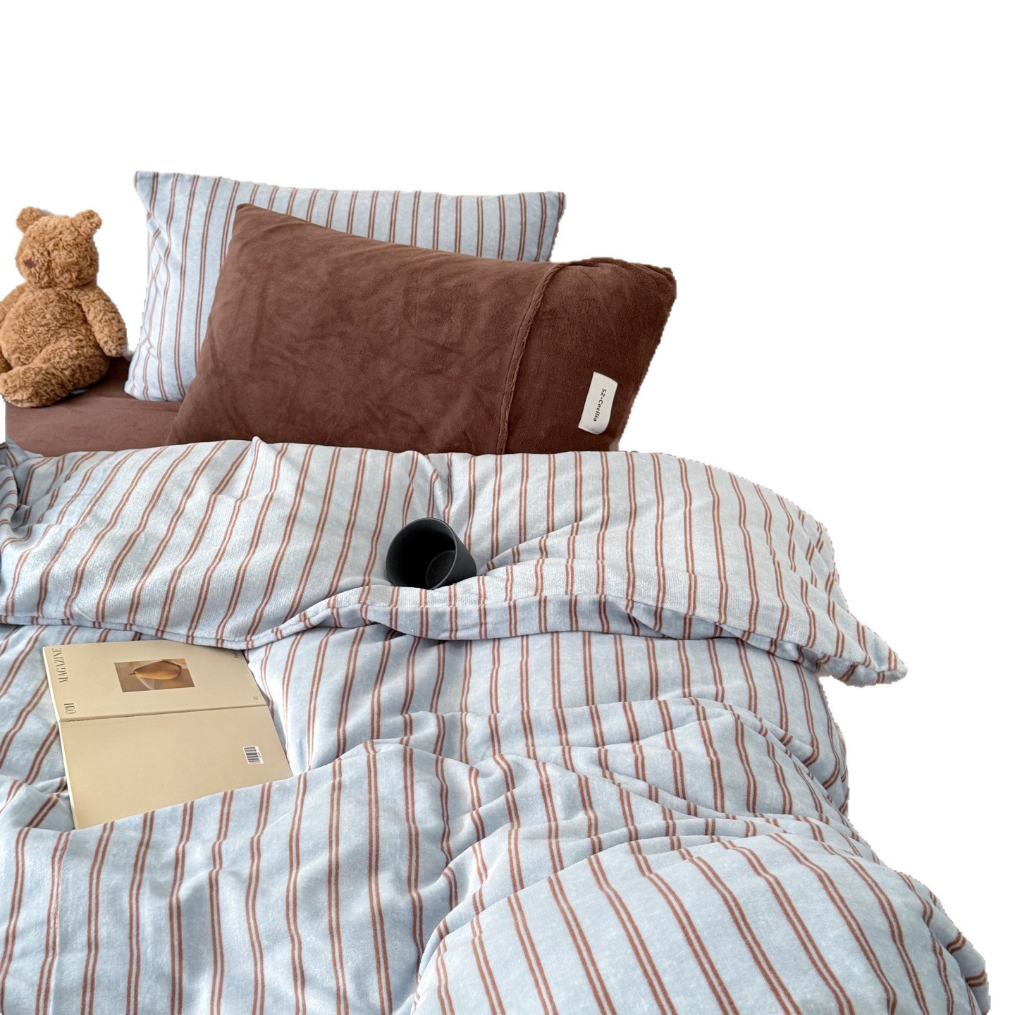 Striped microfiber fleece bedding set, warming