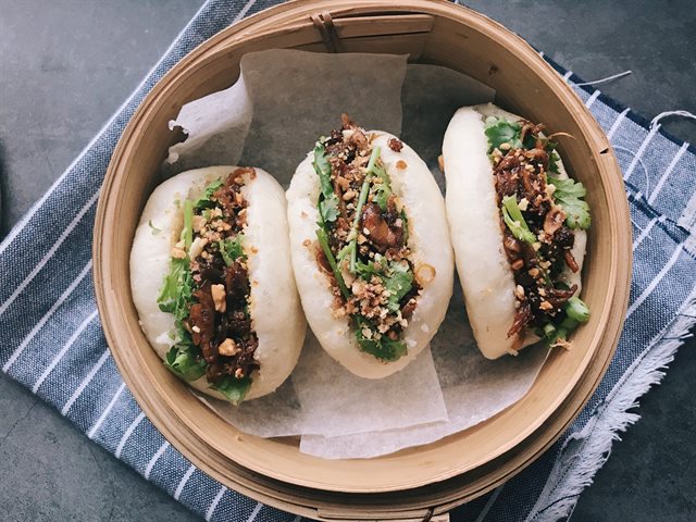 Gua Bao Chay- Bánh Bao Kẹp Đài Loan Nhân Nấm Sốt BBQ