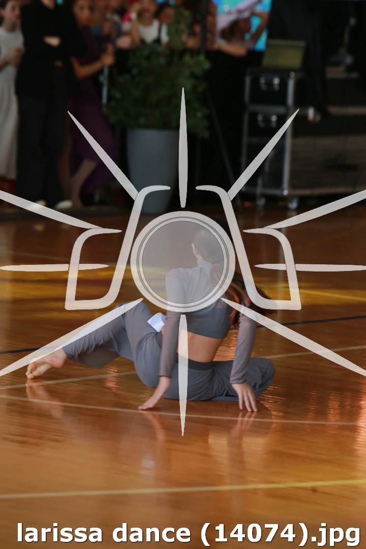 larissa dance (14074).jpg