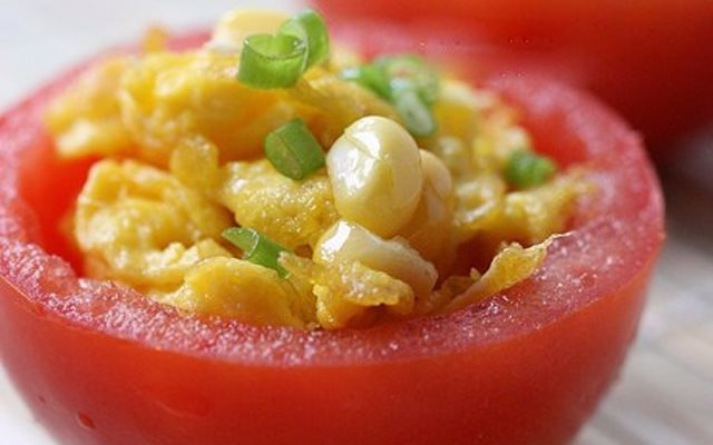 Cà Chua Nhồi Bắp