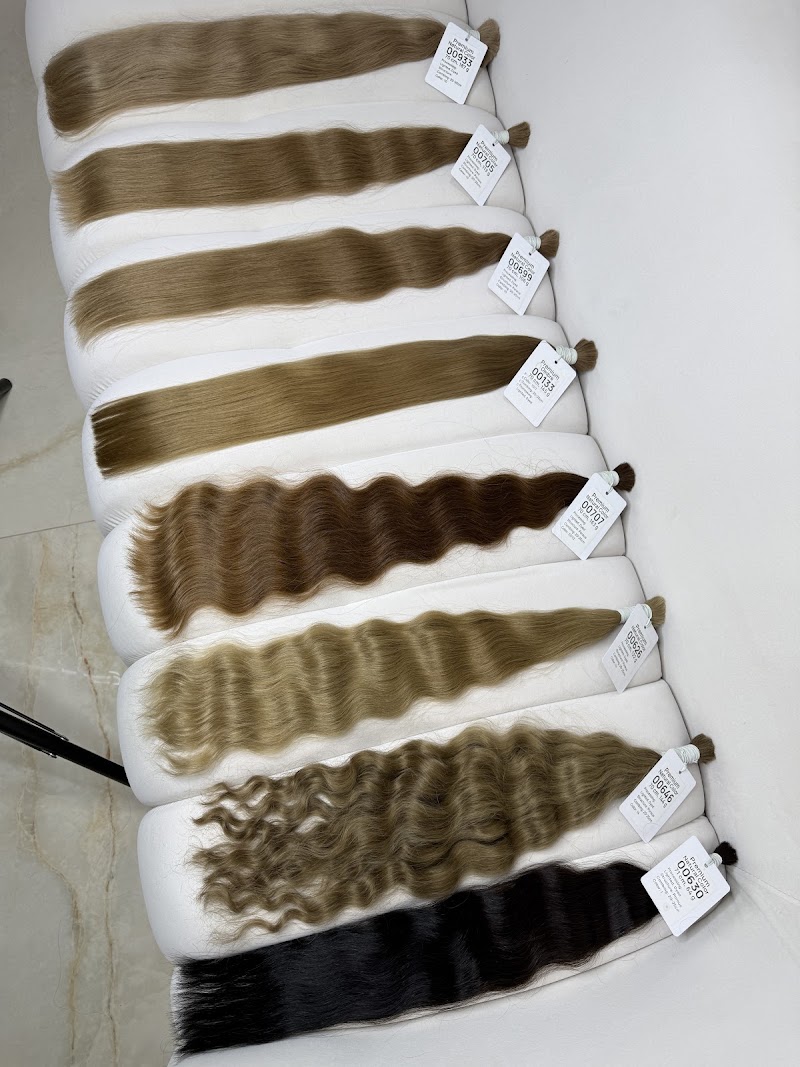 Colored Premium Natural Colors 70-71cm