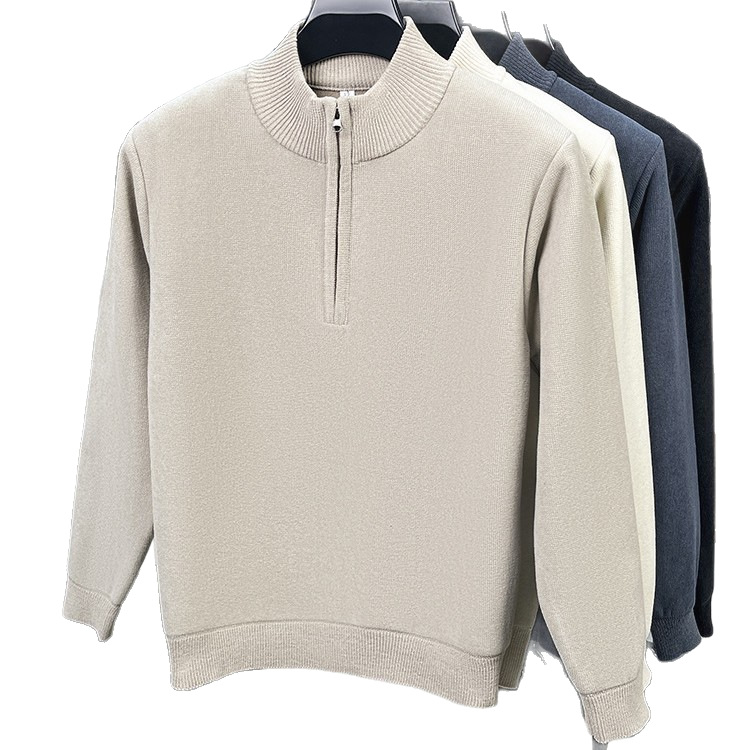 Warm men's knit sweater with lining and zipper