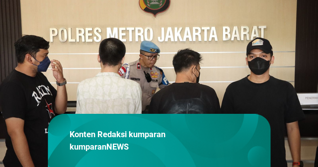 Konferensi pers Polres Metro Jakarta Barat terkait penangkapan pengedar narkoba yang melibatkan aktor Revaldo.