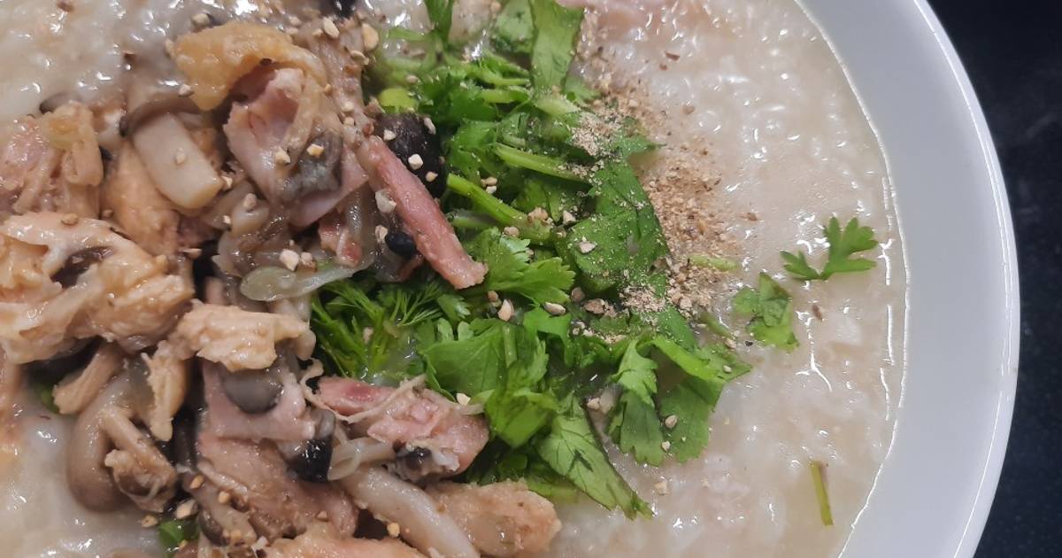 Cháo gà nấm