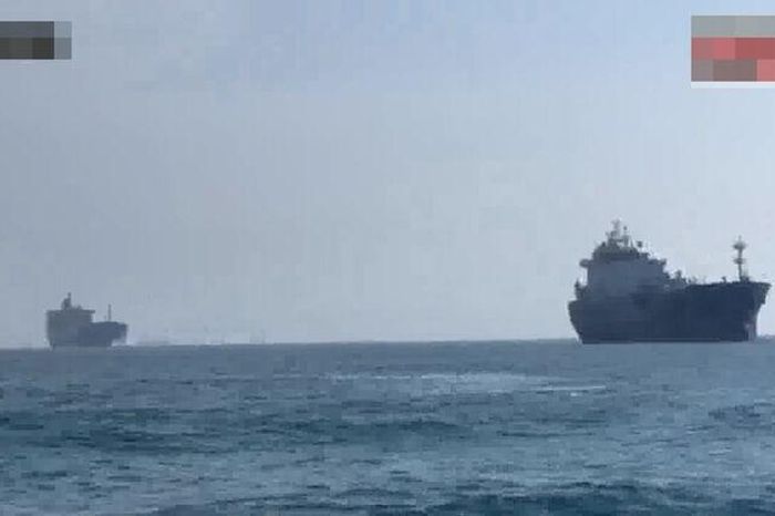 Mỹ mở rộng phạm vi phong tỏa tàu chở dầu Iran - Báo An Giang