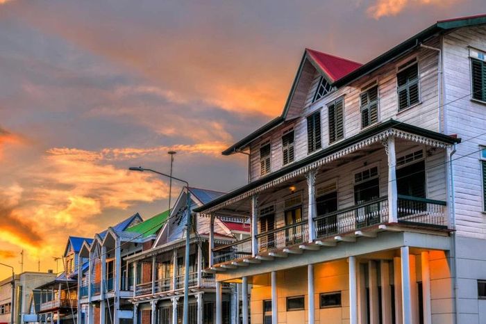 Vẻ đẹp kỳ lạ của Paramaribo – thành phố Hà Lan giữa rừng mưa Nam Mỹ - Báo Tri thức &amp; Cuộc sống