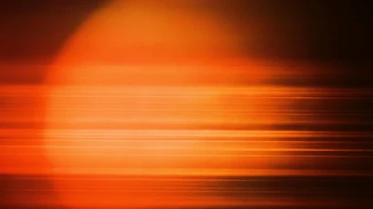 Abstract Orange Light Streaks Full HD iPhone Desktop & Mobile Wallpaper Background