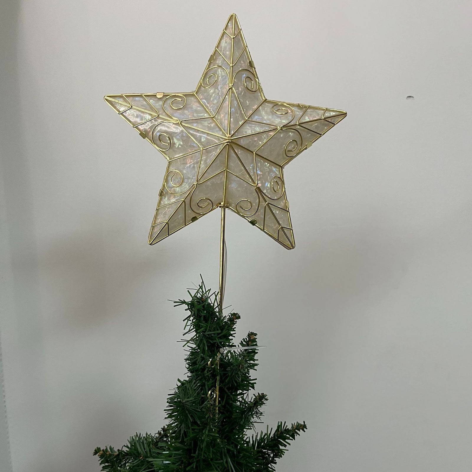 Goldene 3D-Weihnachtsbaumspitze, Stern-Design, Metall