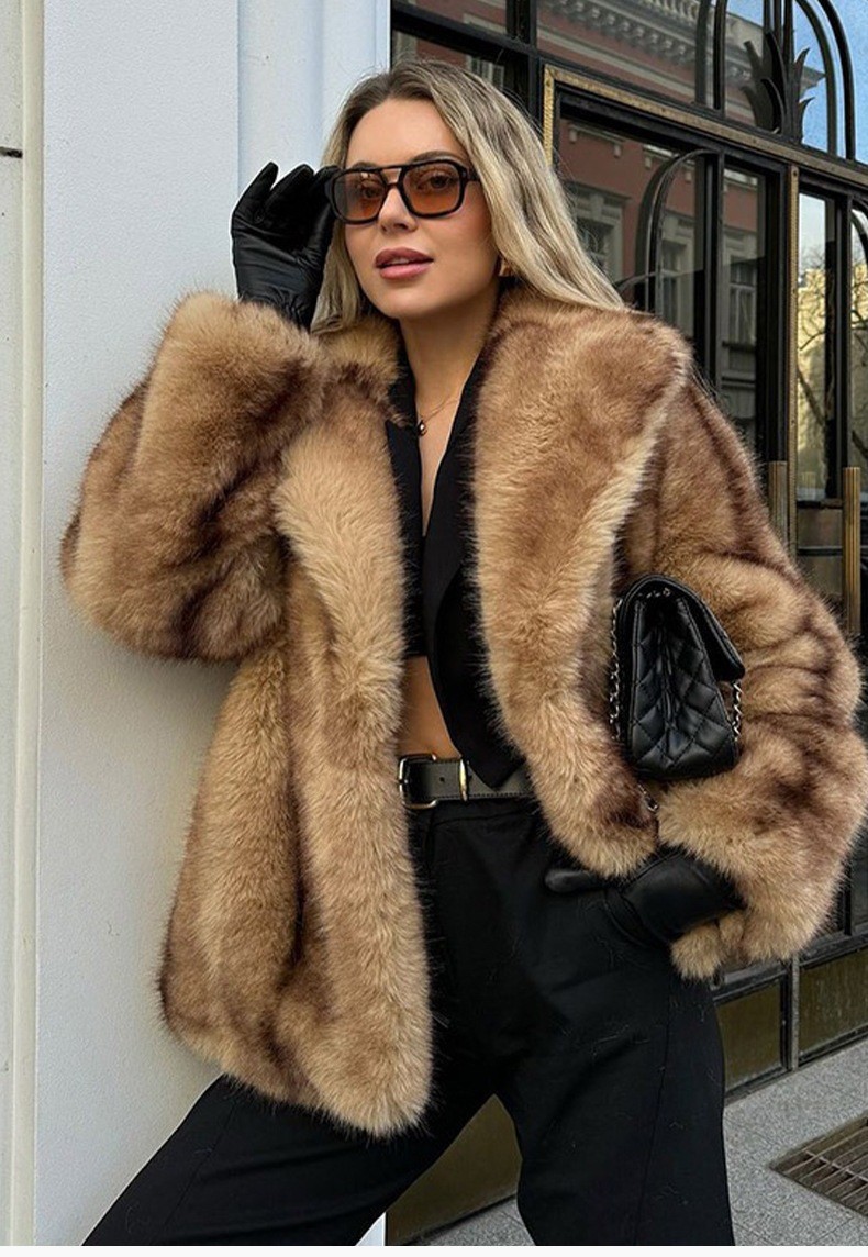 Warme und lockere Kunstpelzjacke für Damen