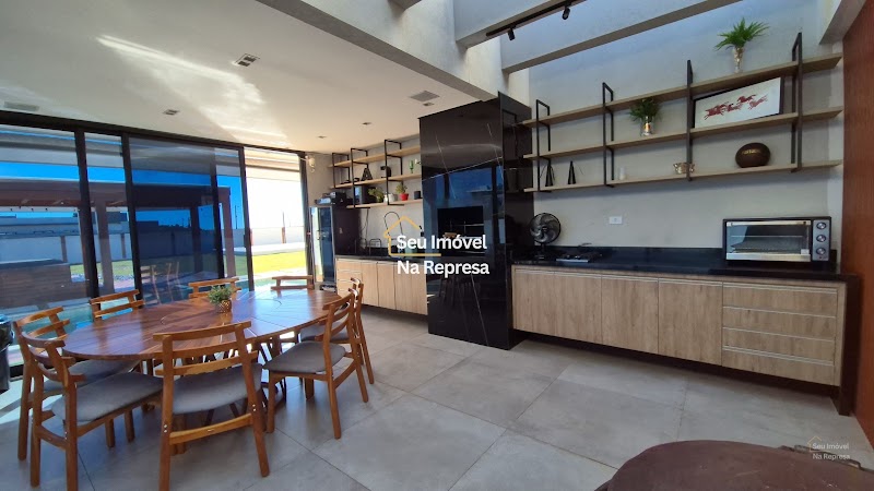 Foto 5 de Casa à venda com puro conforto em um terreno de 900m² no Riviera de Santa Cristina XIII