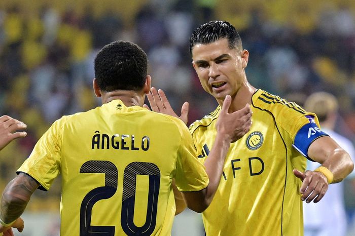 Khoảnh khắc chơi bóng như một trung vệ của Ronaldo - Tạp chí Tri thức