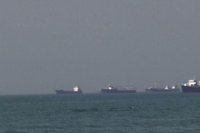 Iran tuyên bố quan điểm cứng rắn về kiểm soát eo biển Hormuz - Báo An Giang