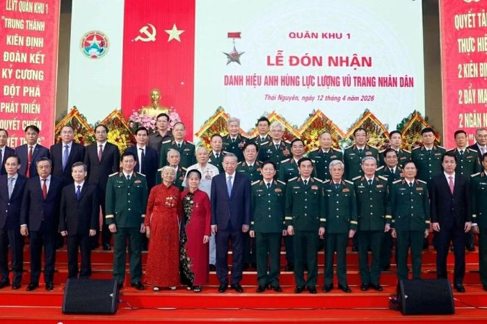 Xây dựng Lực lượng vũ trang Quân khu 1 vững mạnh toàn diện - Đài Phát thanh và truyền hình Hà Nội