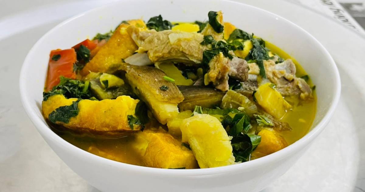 Sườn om chuối đậu