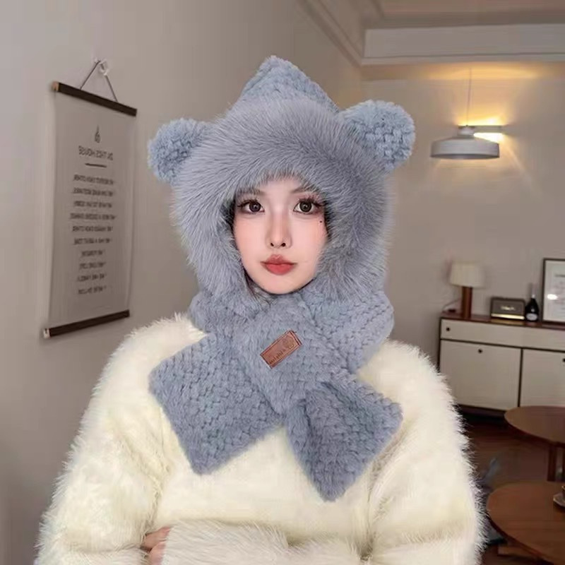 Padded hooded hat with integrated scarf