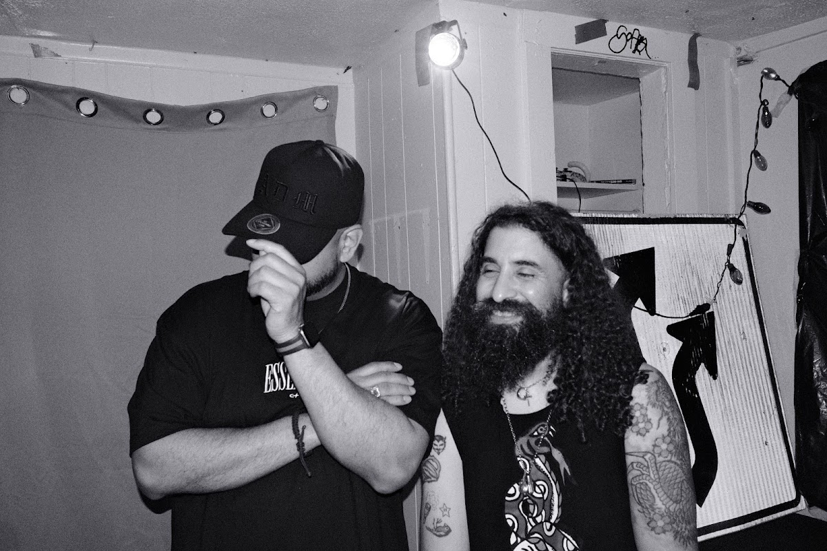 @tlau.photos_thelostandunfounds_2026-03-22_austin_last_night_noir_002