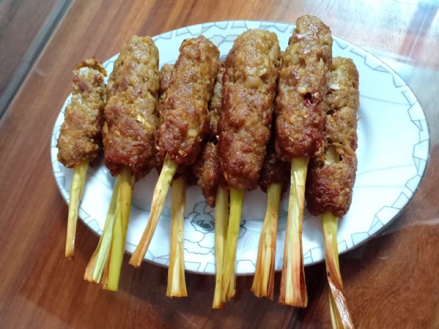 Thịt Heo Bọc Xả