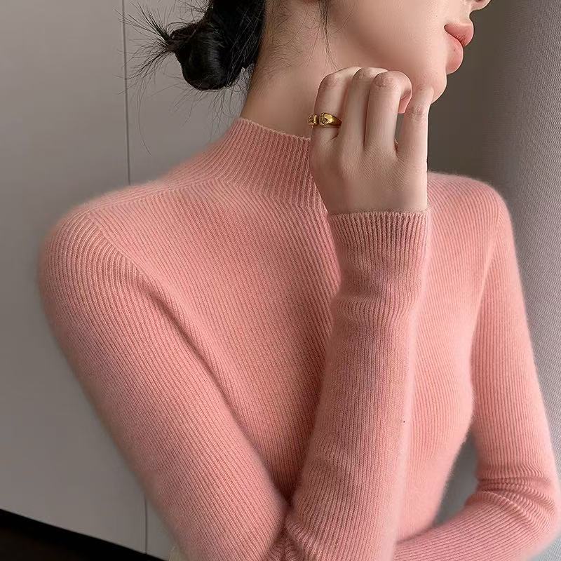 Women's wool knit sweater, stand-up collar, fitted