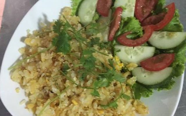 Cơm Chiên Trứng Đơn Giản