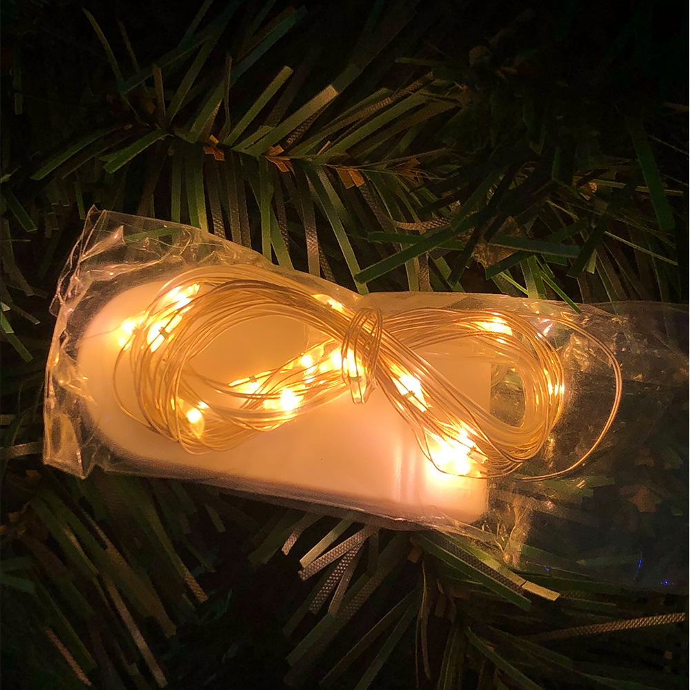 Mini-Weihnachtsbaum als Tischdekoration