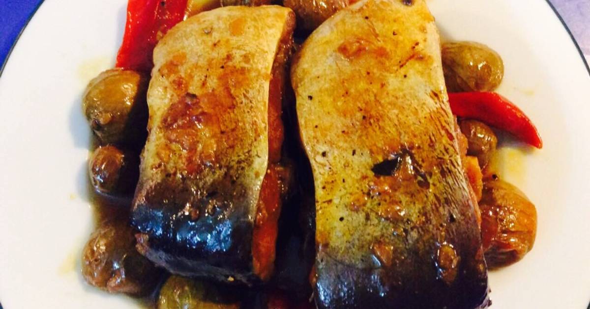 Cá ba sa hầm sung tươi