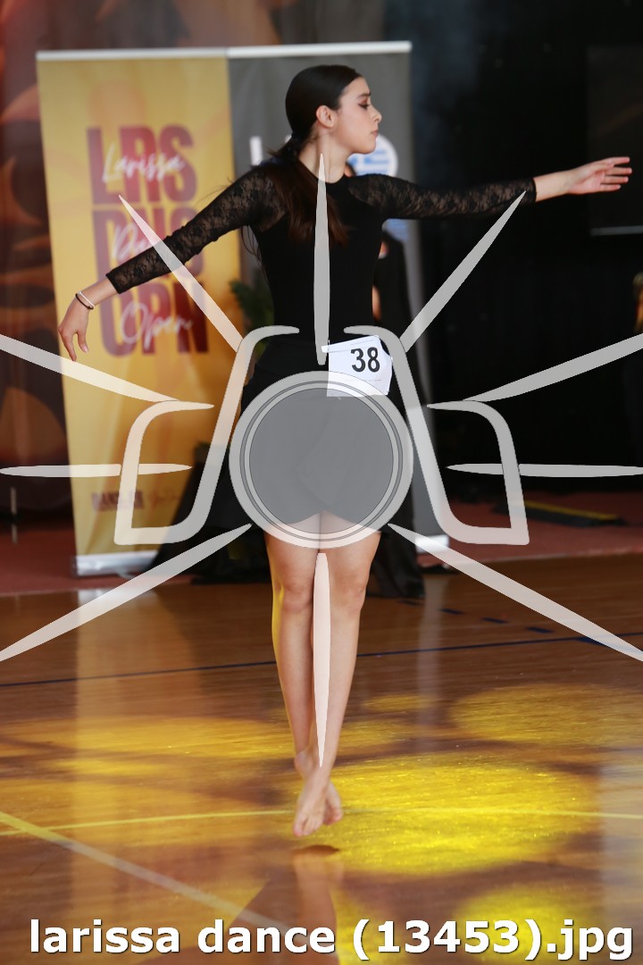 larissa dance (13453).jpg