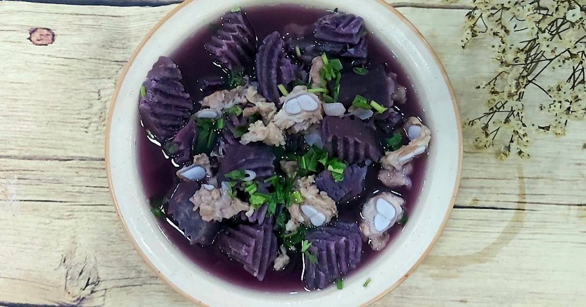 Khoai lang tím nấu sườn sụn