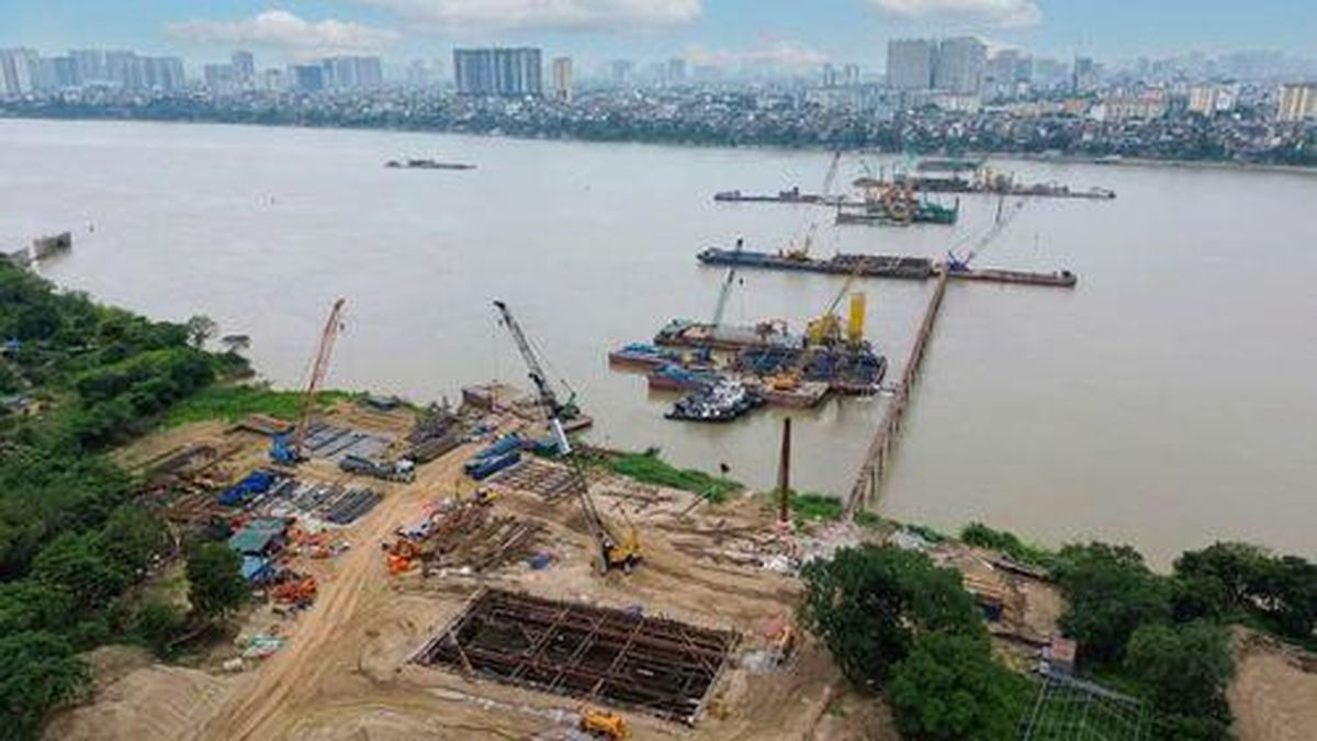 Chậm nhất 30/7 hoàn thành GPMB các cầu vượt sông Hồng - Đài Phát thanh và truyền hình Hà Nội