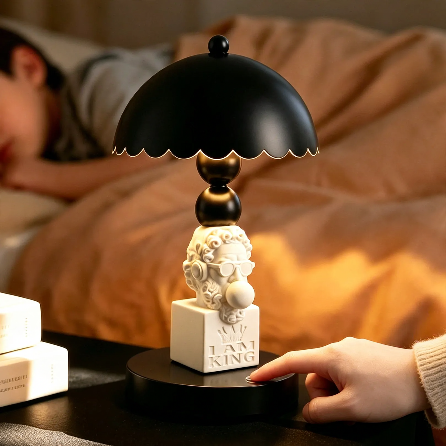 Character Table Lamp, Resin, Model ZHTJ038