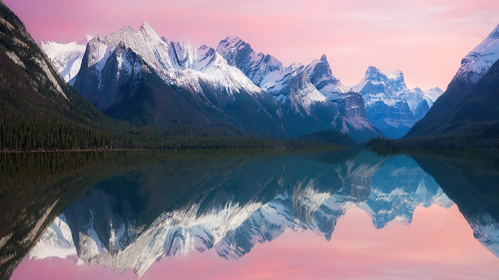 a stunning Reflection Mountains   Nature 4K Desktop Wallpaper for free download in high quality [3840x2160]
