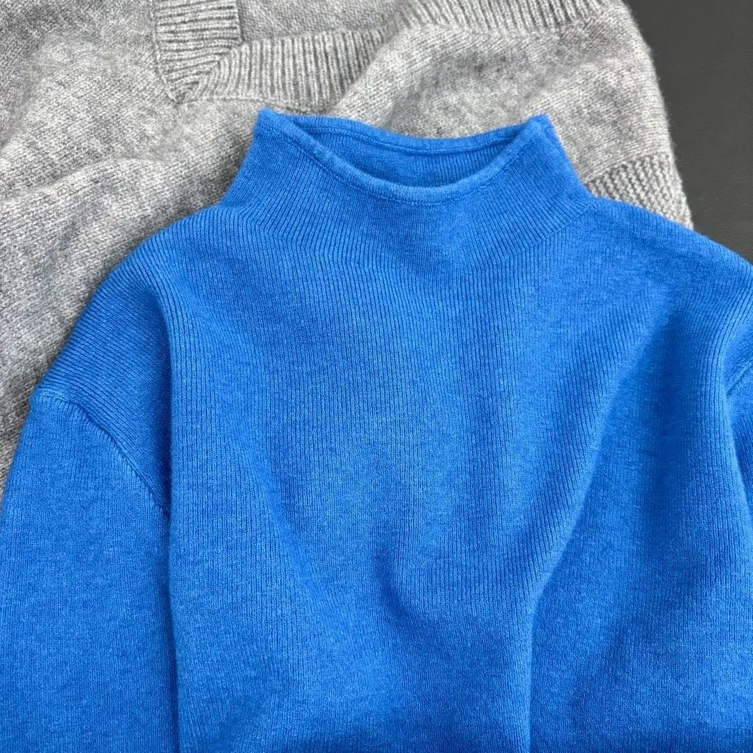 Women's knitted pullover, high collar, simple design